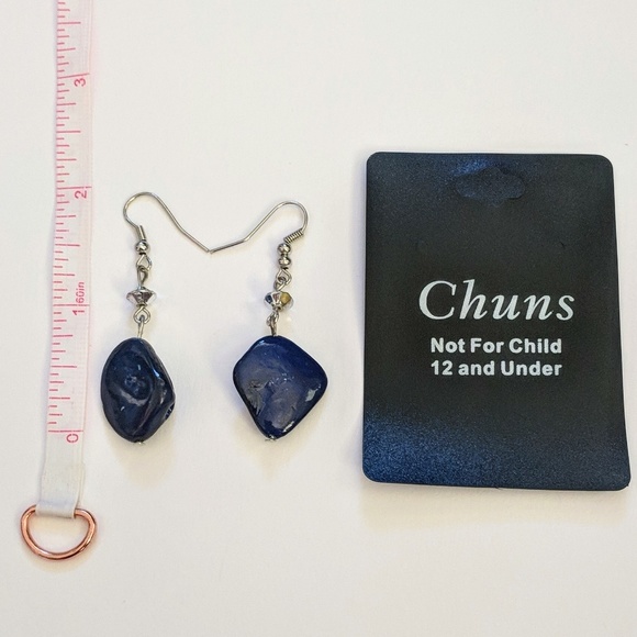 Chuns Dangle Earrings NWOT - Picture 3 of 4